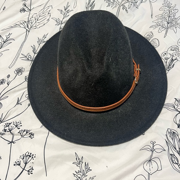 Francesca's Collections Accessories - NWT Francesca's fedora